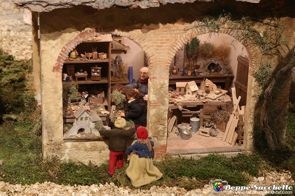 VBS_7406 - Abbazia di Vezzolano - Presepe artistico di Anna Rosa Nicola.jpg